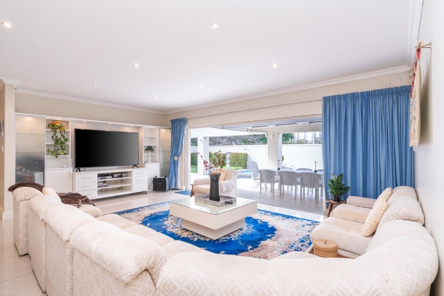 4 Bedroom Property for Sale in Kenilworth Western Cape